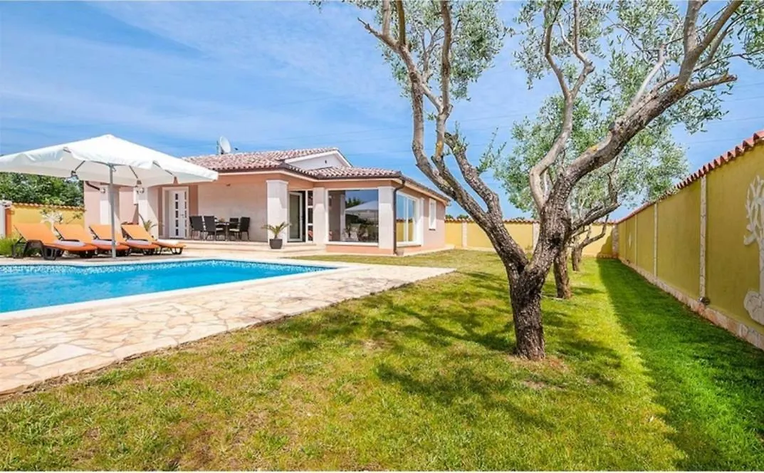 Villa Zafirah Pula
