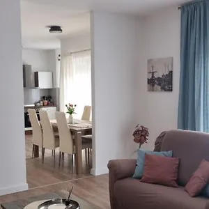  Apartment Bruno's House